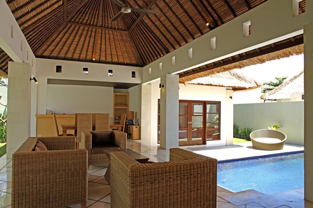 Casa Benita By Bracha Villas Management เซมินยัค ภายนอก รูปภาพ