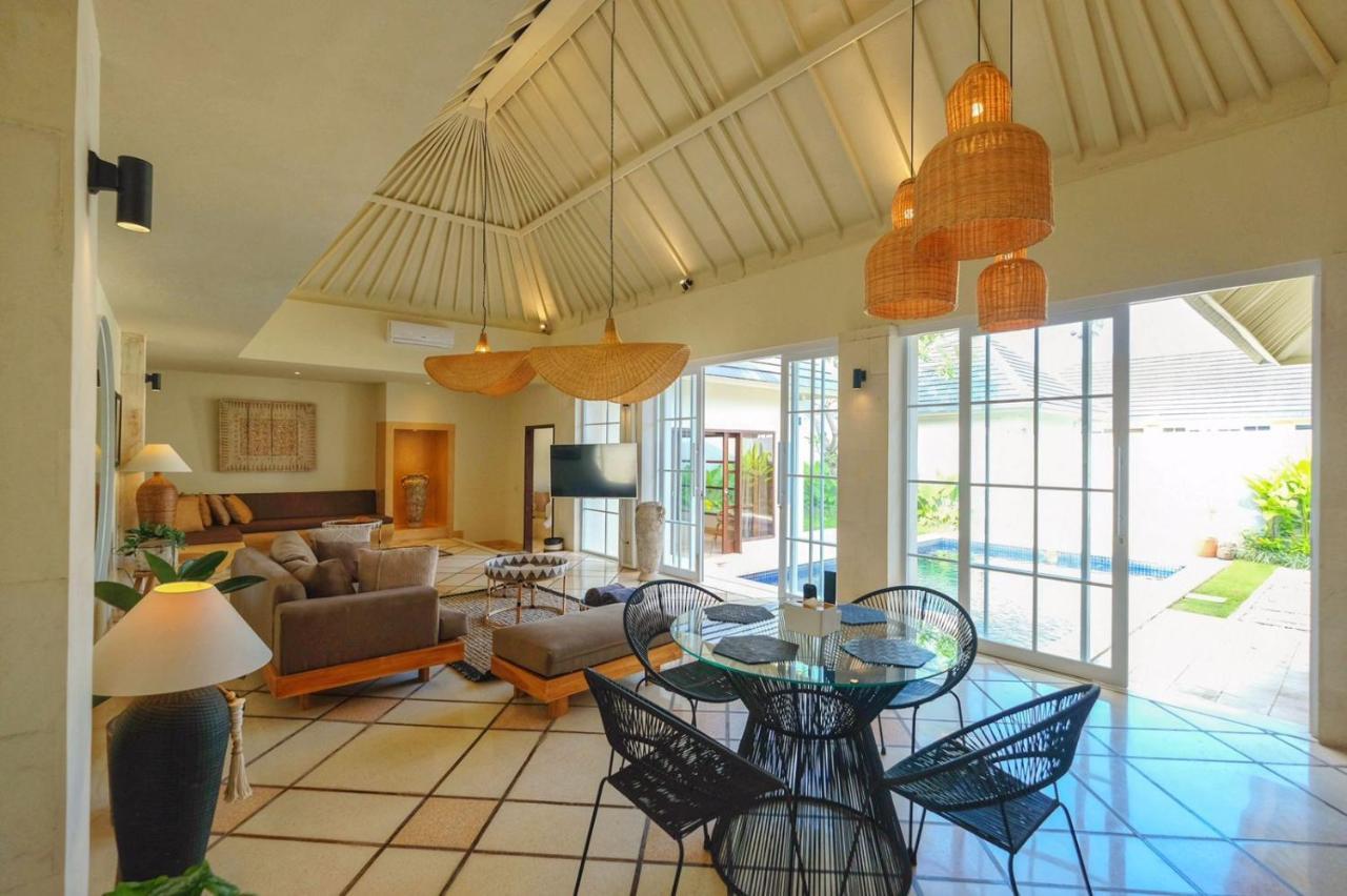 Casa Benita By Bracha Villas Management เซมินยัค ภายนอก รูปภาพ